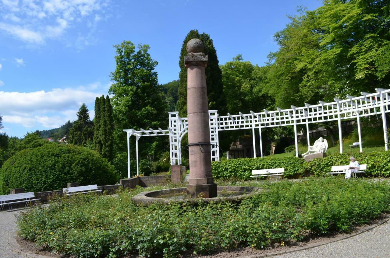 Ferienwohnung Am Kurpark Bad Wildbad Exterior foto